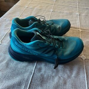 Salomon trail runners, size 9